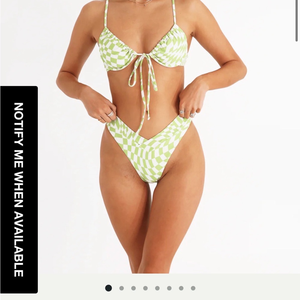 Aurelle Riza
Bikini Set size medium NWOT.